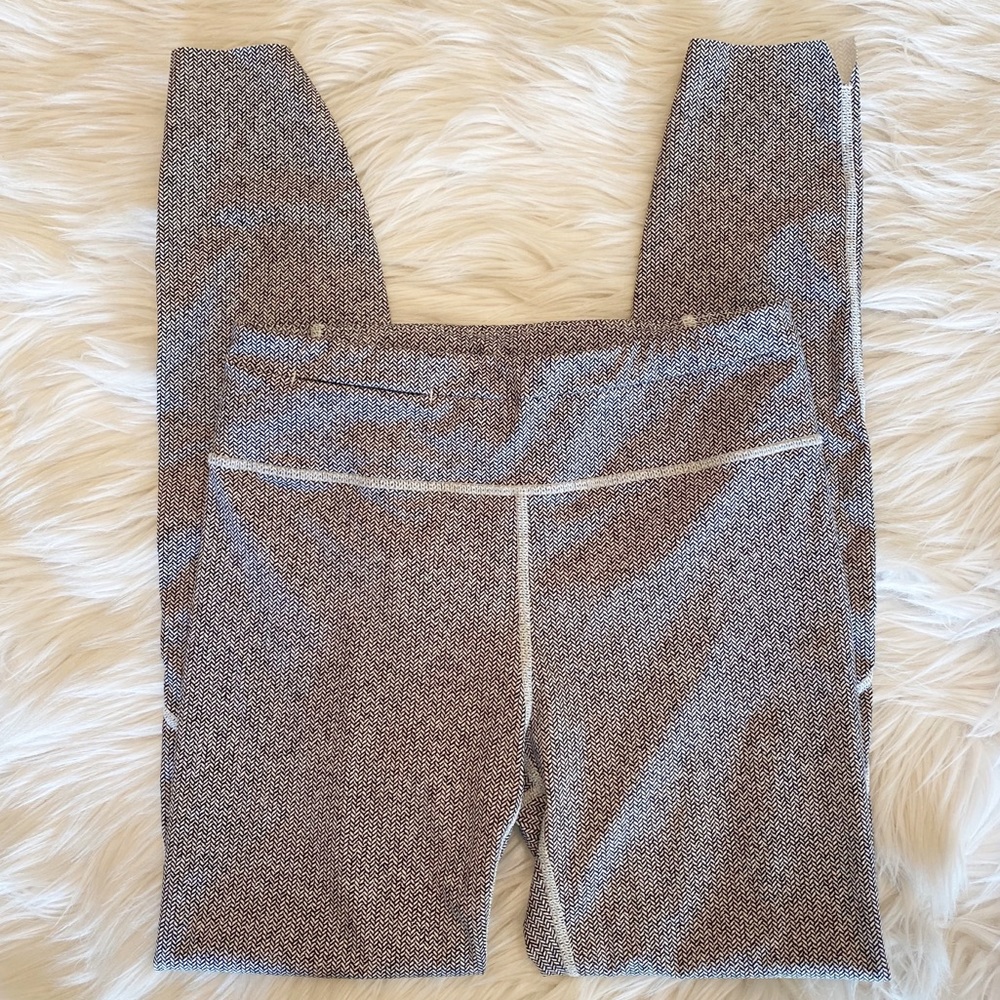 Varley Bates Herringbone Design Leggings - Picture 6 of 8